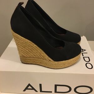 Aldo wedge espadrilles